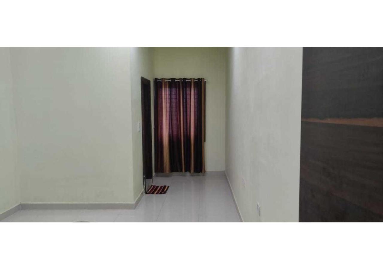 Hotel Parag Palace Jabalpur Bagian luar foto